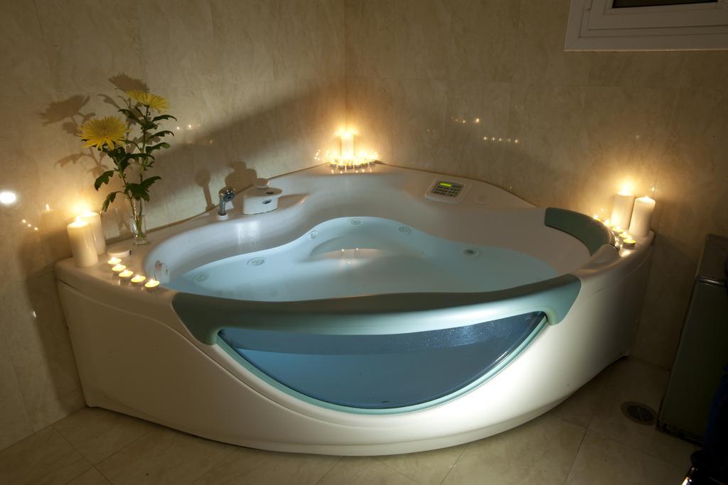 The Crystal Blue Hotel Афины Экстерьер фото